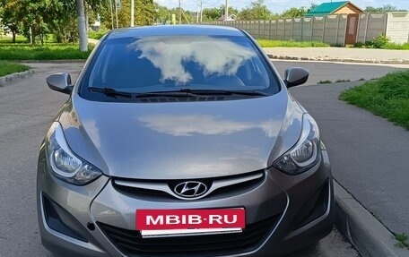 Hyundai Elantra V, 2012 год, 850 000 рублей, 2 фотография