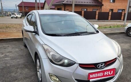 Hyundai Avante, 2010 год, 750 000 рублей, 5 фотография