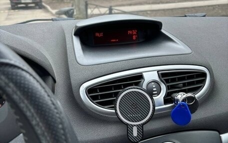 Renault Clio III, 2008 год, 700 000 рублей, 7 фотография