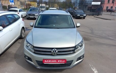 Volkswagen Tiguan I, 2011 год, 1 050 000 рублей, 2 фотография