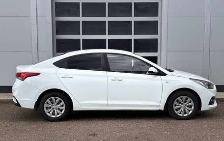Hyundai Solaris II рестайлинг, 2018 год, 1 420 000 рублей, 6 фотография