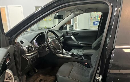 Mitsubishi Eclipse Cross, 2019 год, 2 330 000 рублей, 19 фотография
