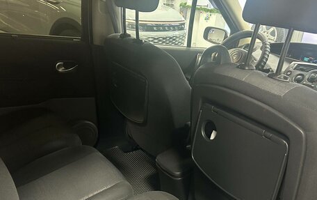 Renault Scenic III, 2007 год, 550 000 рублей, 12 фотография