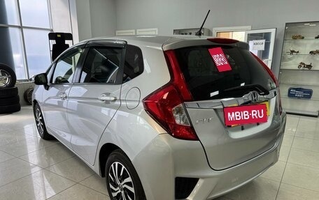 Honda Fit III, 2016 год, 1 090 000 рублей, 3 фотография