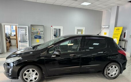 Peugeot 308 II, 2011 год, 529 000 рублей, 2 фотография
