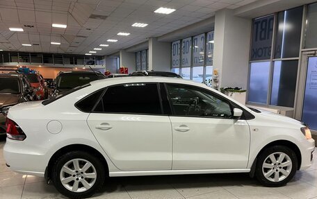 Volkswagen Polo VI (EU Market), 2018 год, 900 000 рублей, 5 фотография