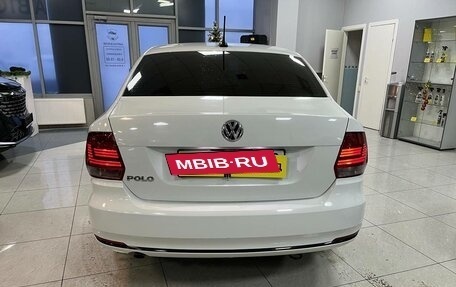 Volkswagen Polo VI (EU Market), 2018 год, 900 000 рублей, 4 фотография