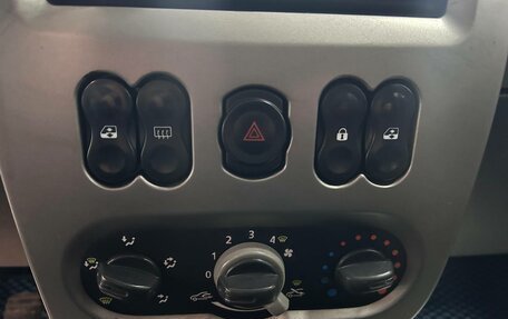 Renault Logan I, 2010 год, 379 000 рублей, 12 фотография