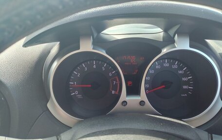 Nissan Juke II, 2011 год, 1 300 000 рублей, 9 фотография