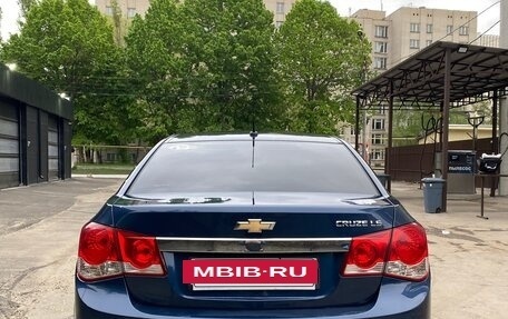 Chevrolet Cruze II, 2011 год, 750 000 рублей, 2 фотография