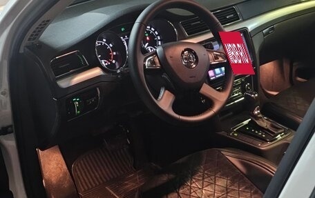 Skoda Superb III рестайлинг, 2014 год, 1 430 000 рублей, 3 фотография