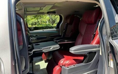 Toyota Sienna, 2022 год, 4 177 500 рублей, 12 фотография