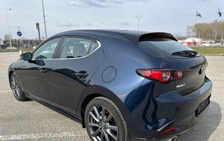 Mazda 3, 2022 год, 3 495 000 рублей, 3 фотография