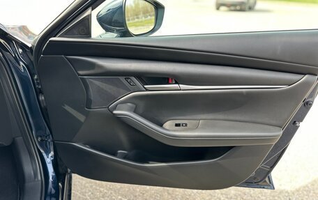 Mazda 3, 2022 год, 3 495 000 рублей, 13 фотография