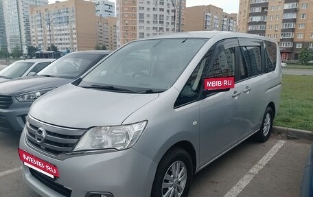 Nissan Serena IV, 2013 год, 1 660 000 рублей, 2 фотография