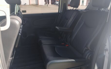 Nissan Serena IV, 2013 год, 1 660 000 рублей, 13 фотография