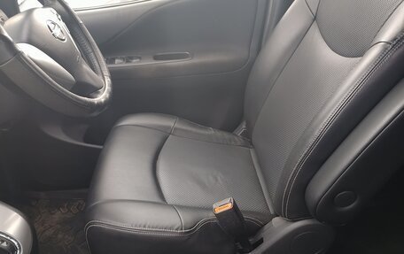Nissan Serena IV, 2013 год, 1 660 000 рублей, 28 фотография