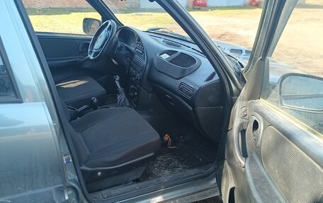 Chevrolet Niva I рестайлинг, 2010 год, 590 000 рублей, 6 фотография