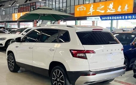 Skoda Karoq I, 2021 год, 1 557 000 рублей, 5 фотография