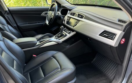 Geely Atlas I, 2019 год, 1 700 000 рублей, 29 фотография