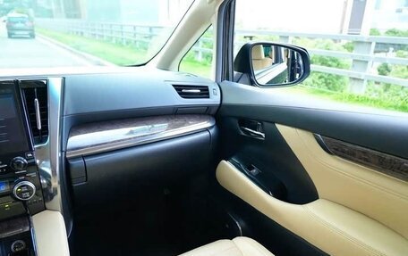 Toyota Vellfire II, 2021 год, 7 850 000 рублей, 11 фотография