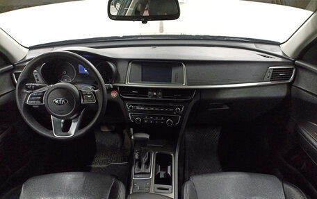 KIA K5 II, 2019 год, 2 185 000 рублей, 17 фотография
