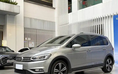 Volkswagen Touran III, 2020 год, 1 624 810 рублей, 1 фотография
