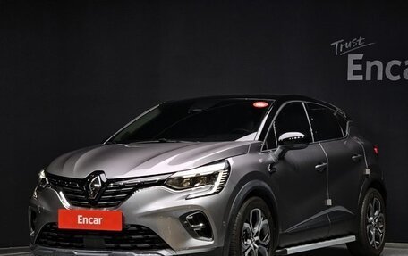 Renault Captur II, 2022 год, 1 700 000 рублей, 1 фотография