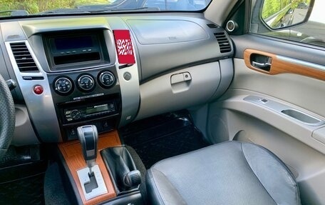 Mitsubishi Pajero Sport II рестайлинг, 2008 год, 1 545 000 рублей, 10 фотография