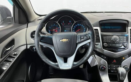 Chevrolet Cruze II, 2011 год, 680 000 рублей, 10 фотография