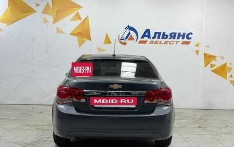Chevrolet Cruze II, 2011 год, 680 000 рублей, 4 фотография