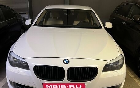 BMW 5 серия, 2012 год, 1 630 000 рублей, 2 фотография