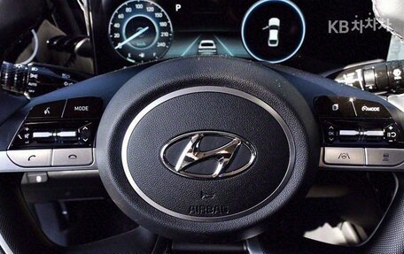 Hyundai Avante, 2022 год, 1 900 000 рублей, 8 фотография