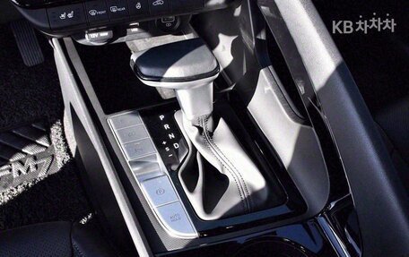 Hyundai Avante, 2022 год, 1 900 000 рублей, 11 фотография