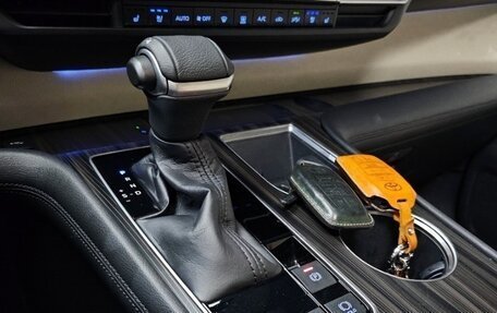 Toyota Sienna, 2021 год, 4 000 000 рублей, 16 фотография