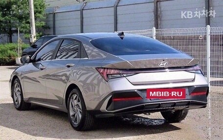 Hyundai Avante, 2023 год, 2 350 000 рублей, 3 фотография