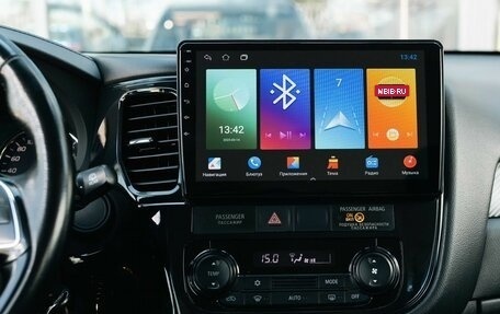 Mitsubishi Outlander III рестайлинг 3, 2016 год, 1 785 000 рублей, 14 фотография