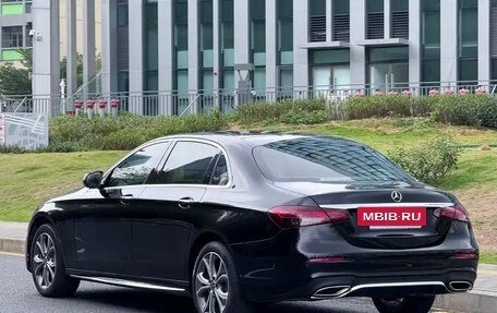 Mercedes-Benz E-Класс, 2022 год, 4 800 035 рублей, 4 фотография