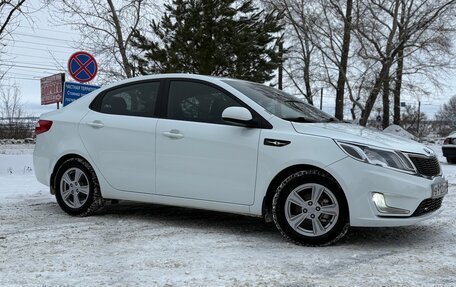 KIA Rio III рестайлинг, 2015 год, 860 000 рублей, 7 фотография