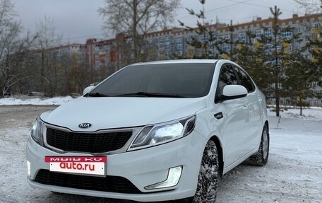 KIA Rio III рестайлинг, 2015 год, 860 000 рублей, 9 фотография