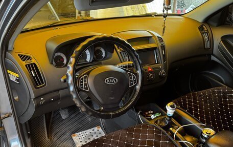 KIA cee'd I рестайлинг, 2008 год, 650 000 рублей, 9 фотография
