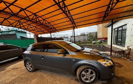 KIA cee'd I рестайлинг, 2008 год, 650 000 рублей, 13 фотография