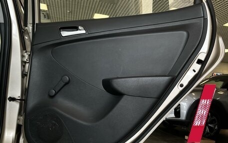 Hyundai Solaris II рестайлинг, 2013 год, 695 000 рублей, 23 фотография