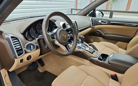 Porsche Cayenne III, 2015 год, 4 597 000 рублей, 10 фотография