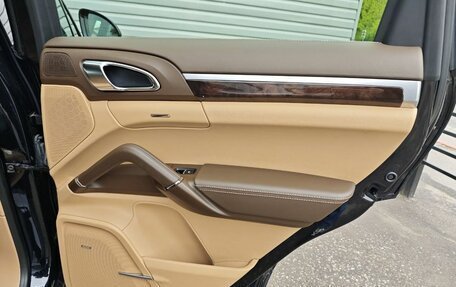 Porsche Cayenne III, 2015 год, 4 597 000 рублей, 26 фотография