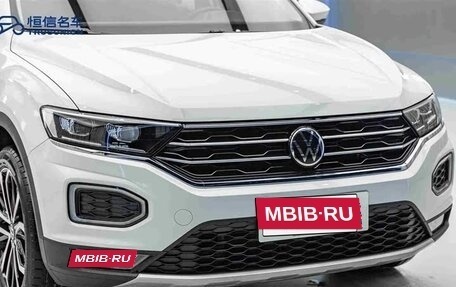 Volkswagen T-Roc I, 2021 год, 1 545 000 рублей, 3 фотография