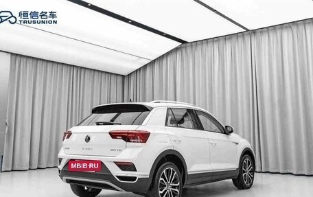 Volkswagen T-Roc I, 2021 год, 1 545 000 рублей, 5 фотография