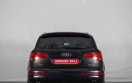 Audi Q7, 2006 год, 1 389 000 рублей, 6 фотография