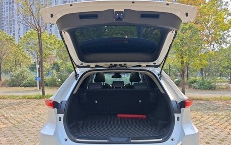 Toyota Harrier, 2022 год, 2 950 000 рублей, 14 фотография