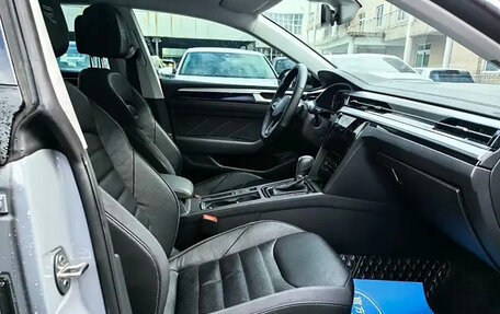 Volkswagen Passat B8 рестайлинг, 2021 год, 2 400 060 рублей, 11 фотография